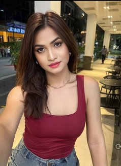 Maya - Transsexual escort in New Delhi Photo 18 of 26