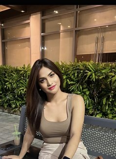 Maya - Transsexual escort in New Delhi Photo 19 of 26