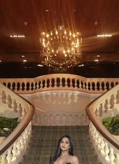 Maya - Transsexual escort in New Delhi Photo 24 of 26