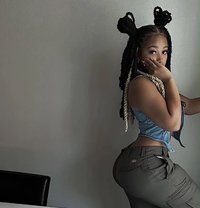 Maya - escort in Dakar