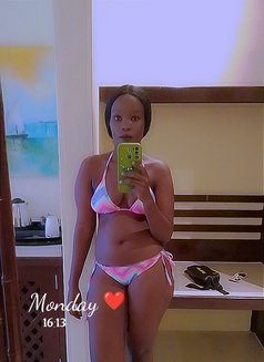 Maya - escort in Mombasa Photo 2 of 6