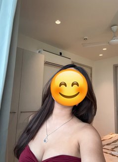 Maya Khan - escort in Karāchi Photo 6 of 6