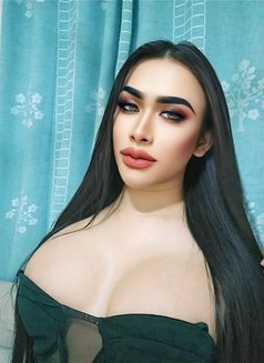 Maya(LADYBOY Both) VIP 🇴🇲 - Transsexual escort in Şalālah Photo 2 of 23