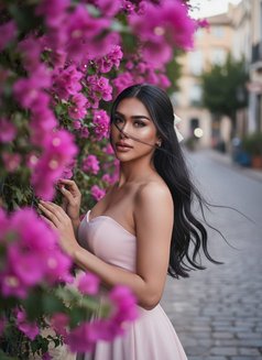 Maya(LADYBOY Both) VIP 🇴🇲 - Transsexual escort in Muscat Photo 4 of 27