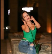 Mia - escort in Beirut