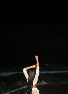 Maya - escort in Dubai Photo 4 of 7