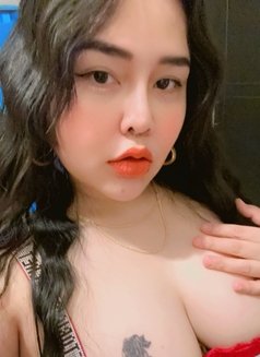 Lilly massage full service - puta in Pattaya Photo 4 of 24