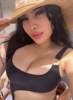 Maya - escort in Abu Dhabi Photo 17 of 18
