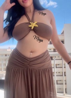 Maya - puta in Dubai Photo 3 of 6