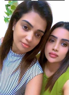 Maya & Parvathi - puta in Dubai Photo 2 of 2