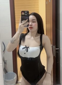 Maya petite 153cm - escort in Muscat Photo 12 of 15