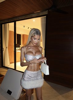 MAYA REAL🇰🇿🇷🇺 - Transsexual escort in Bali Photo 18 of 19
