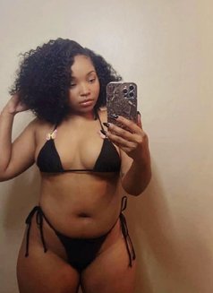 Maya - escort in Al Manama Photo 6 of 6