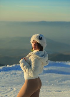 Maya S2 - puta in Dubai Photo 3 of 12