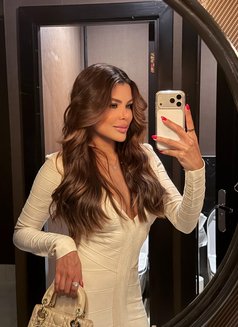 Maya sexy girl - escort in Dubai Photo 9 of 14