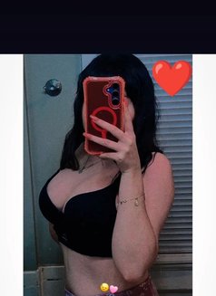 Maya Sharma - escort in New Delhi Photo 2 of 5