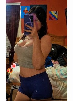 Maya Sharma - escort in New Delhi Photo 4 of 5