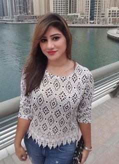 Maya Shaw Call/whats App - escort in Dubai Photo 2 of 4