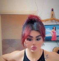 Maya Shemaile - Transsexual dominatrix in İstanbul