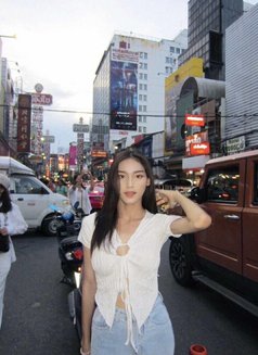 Maya Shemale good top & bottom - Acompañantes transexual in Dubai Photo 3 of 18