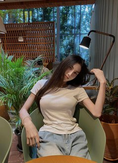 Maya Shemale good top & bottom - Acompañantes transexual in Dubai Photo 9 of 18