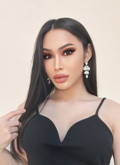 Maya Shemale good top & bottom - Transsexual escort in Dubai Photo 3 of 20
