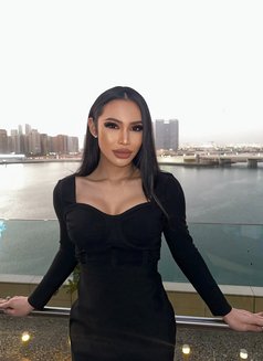 Maya Shemale good top & bottom - Transsexual escort in Dubai Photo 15 of 20