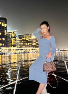 Maya Shemale good top & bottom - Transsexual escort in Dubai Photo 13 of 21
