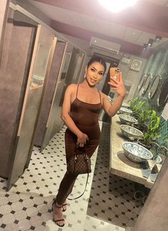 Maya Shemale good top & bottom - Transsexual escort in Dubai Photo 16 of 21