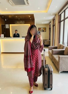 Maya Singh(cam and Real Meet) - escort in Chennai Photo 5 of 7