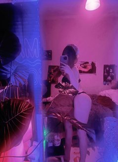 Maya Slim White - Male escort in Dubai Photo 17 of 18