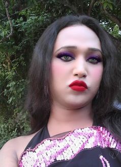Maya Sorkar - Transsexual escort in Mumbai Photo 4 of 6