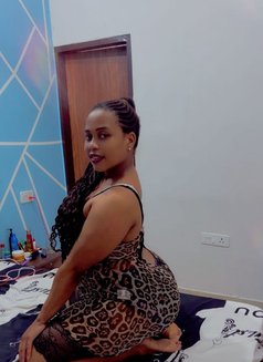 Maya - escort in Chandigarh Photo 3 of 5