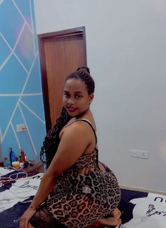 Maya - escort in Chandigarh Photo 5 of 5