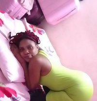 Maya - escort in New Delhi