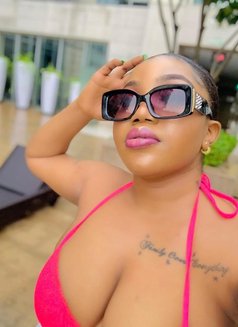 Maya - escort in Noida Photo 5 of 5