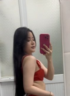 Maya - escort in Dubai Photo 3 of 14
