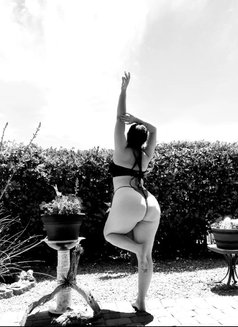 Maya - escort in Melbourne Photo 1 of 5