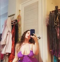 Maya - escort in Bucharest
