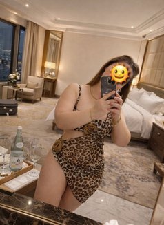 Maya Syria - masseuse in Dubai Photo 2 of 2