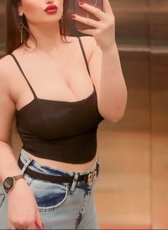 Maya - puta in Erbil Photo 2 of 6