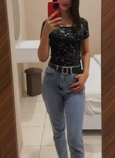 Maya - puta in Erbil Photo 6 of 6