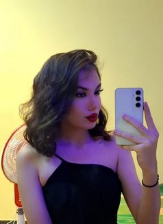 Maya - Transsexual escort in Damascus Photo 8 of 8