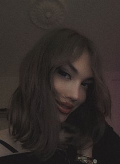 Maya Jaramana.. - Transsexual escort in Damascus Photo 2 of 11