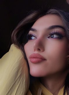 Maya Jaramana.. - Transsexual escort in Damascus Photo 6 of 11