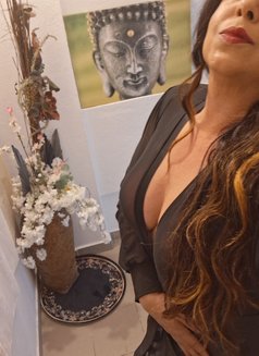 Maya T Massage Therapist - masseuse in Porto Photo 8 of 11