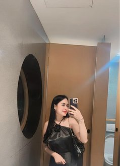 Maya Tg: LovequensZ - puta in Singapore Photo 3 of 9