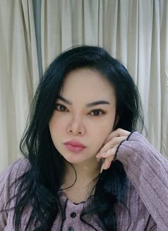 Maya - companion in Al Manama Photo 1 of 5