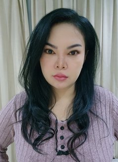 Maya - companion in Al Manama Photo 6 of 6