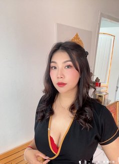 Mayya - masseuse in Chiang Mai Photo 1 of 5